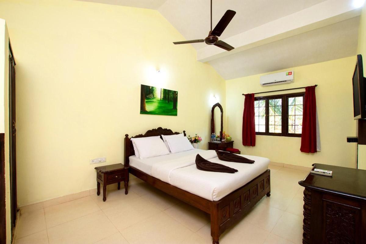Marina Bay Beach Resort Candolim Eksteriør bilde