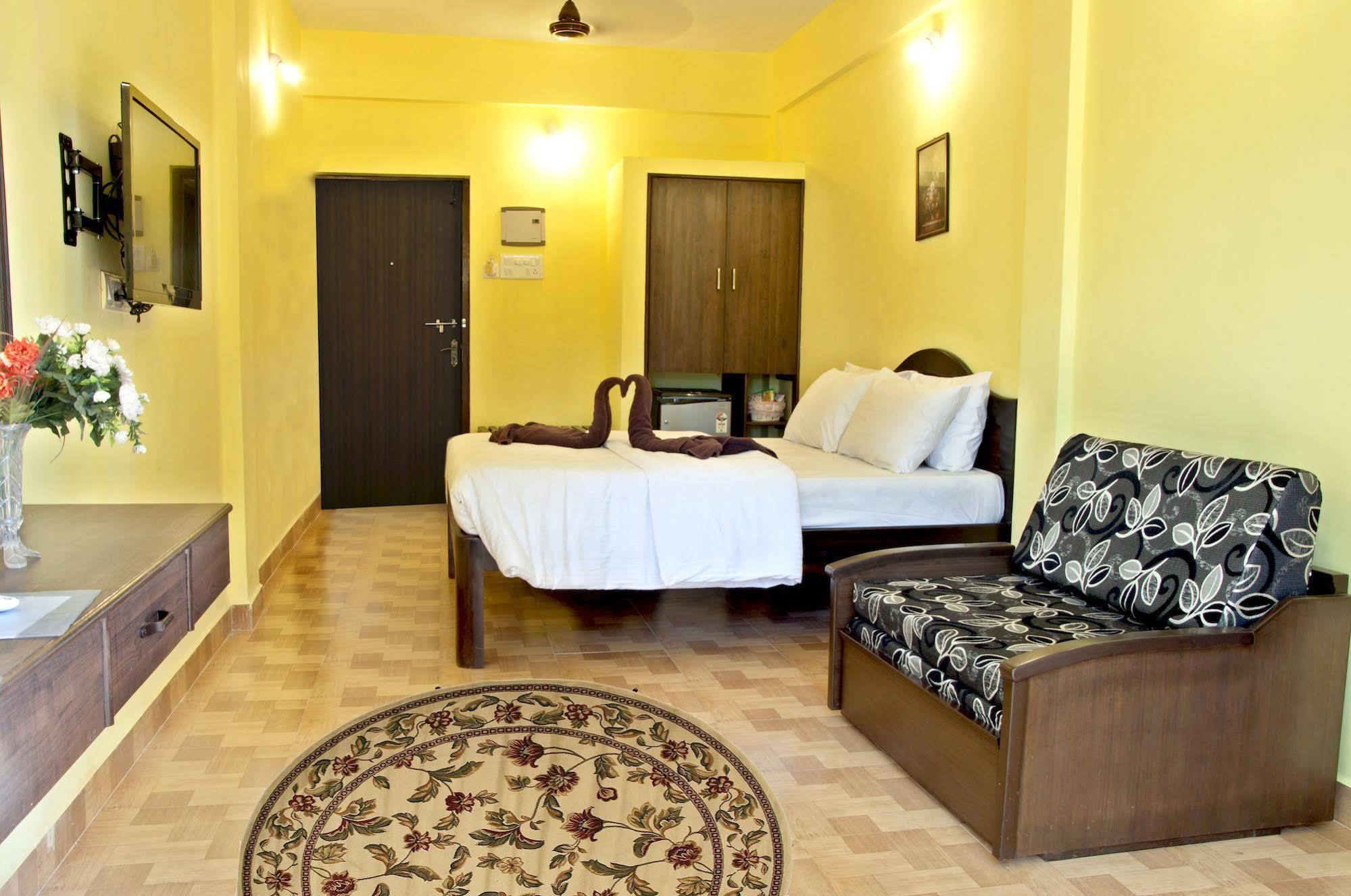 Marina Bay Beach Resort Candolim Eksteriør bilde